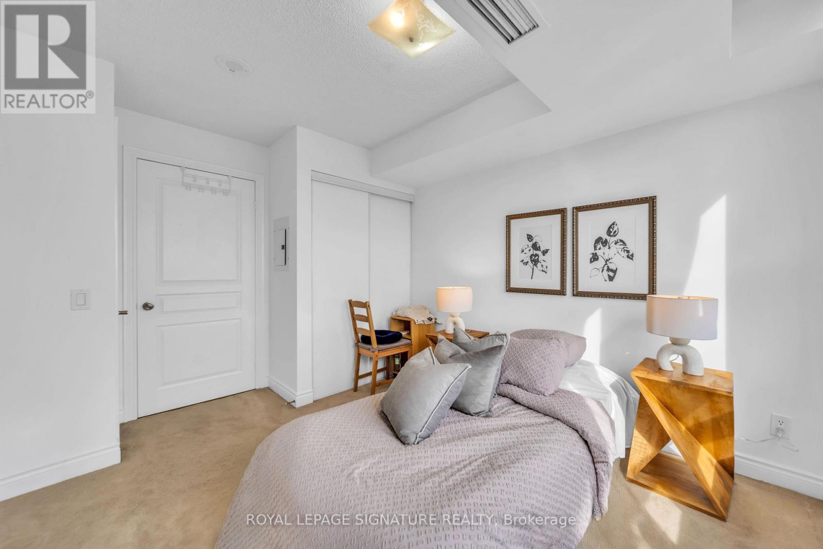 2122 - 15 Northtown Way Property Photo 19