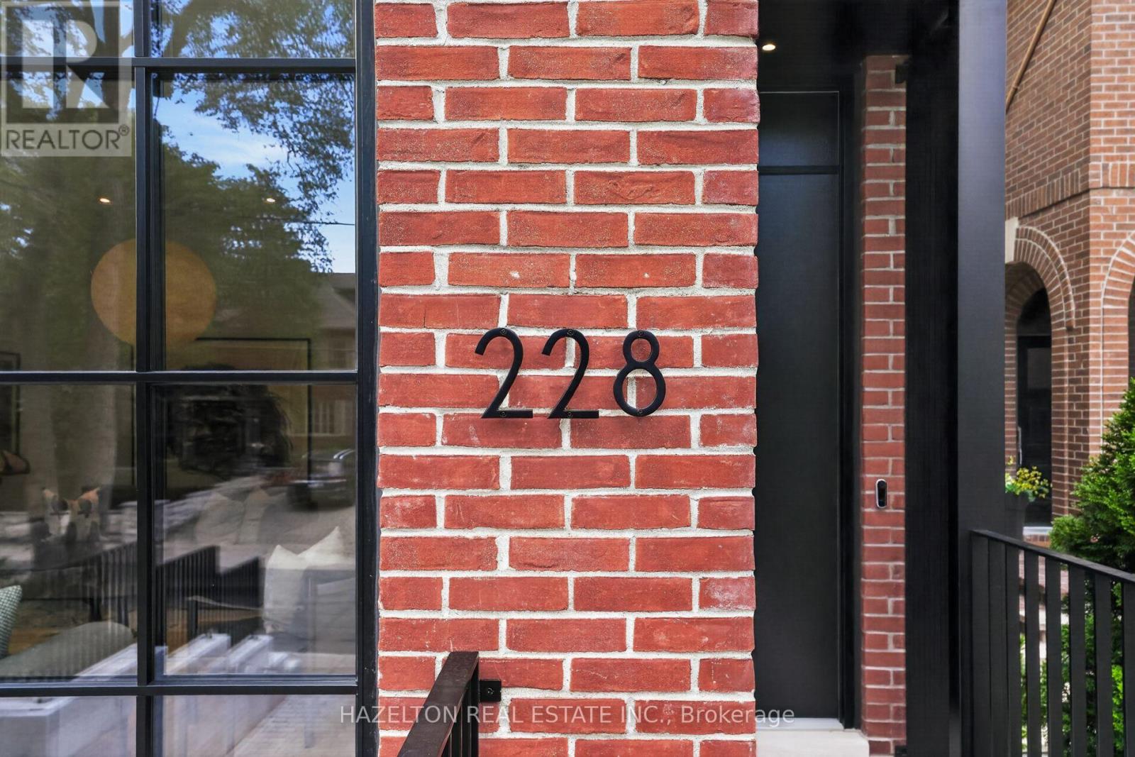 228 Glen Road Property Photo 4