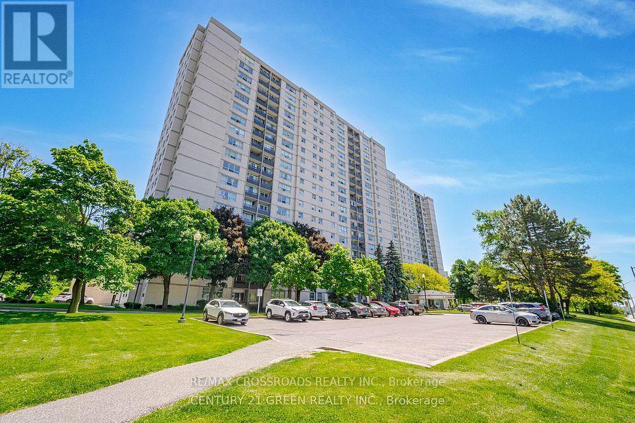 1109 - 5 PARKWAY FOREST DRIVE Property Photo 1