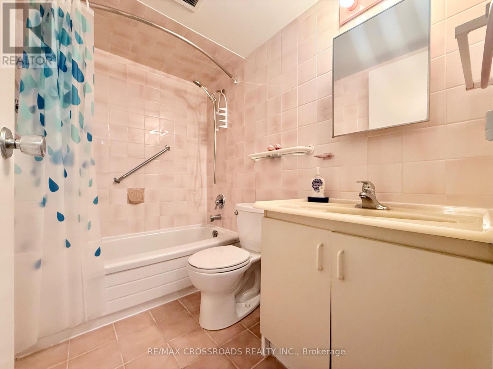 1109 - 5 Parkway Forest Drive Property Photo 14