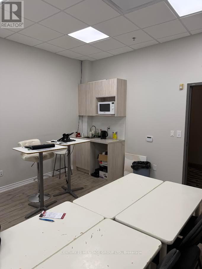 357 - 4750 Yonge Street Property Photo 2