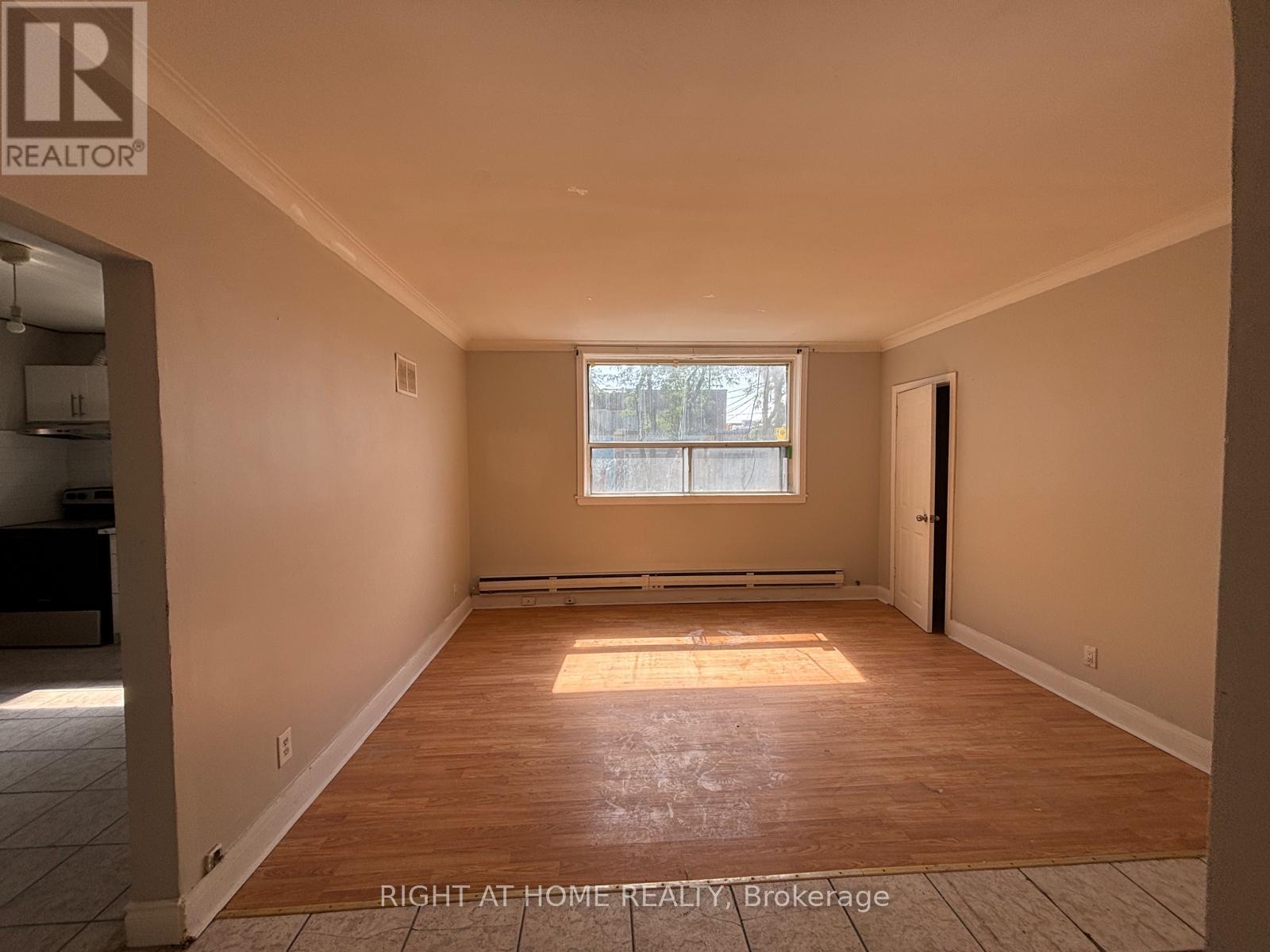 Unit 1 Upper - 503 Oakwood Avenue Photo de la propriété 1