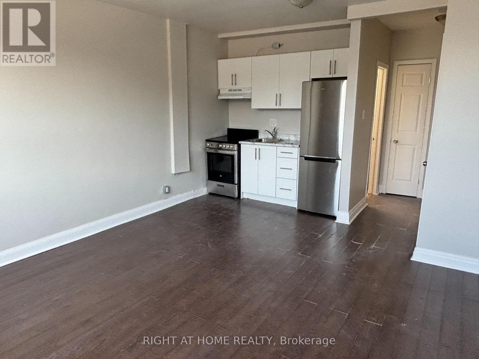 Unit 2 Upper - 503 Oakwood Avenue Photo de la propriété 1