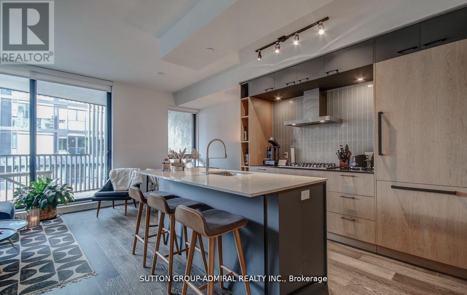 602 - 41 Dovercourt Road Property Photo 4