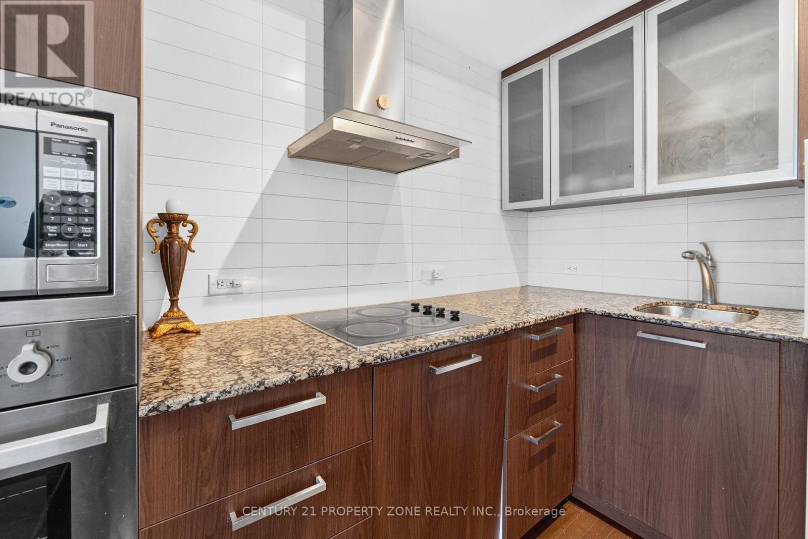 4409 - 14 York Street Property Photo 19