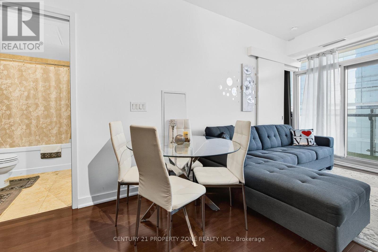 4409 - 14 York Street Property Photo 24