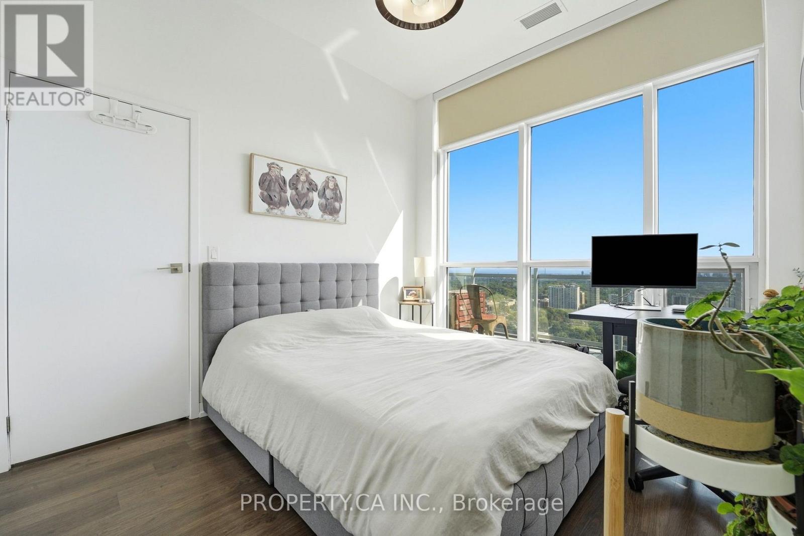 Ph3608 - 89 Dunfield Avenue Property Photo 18