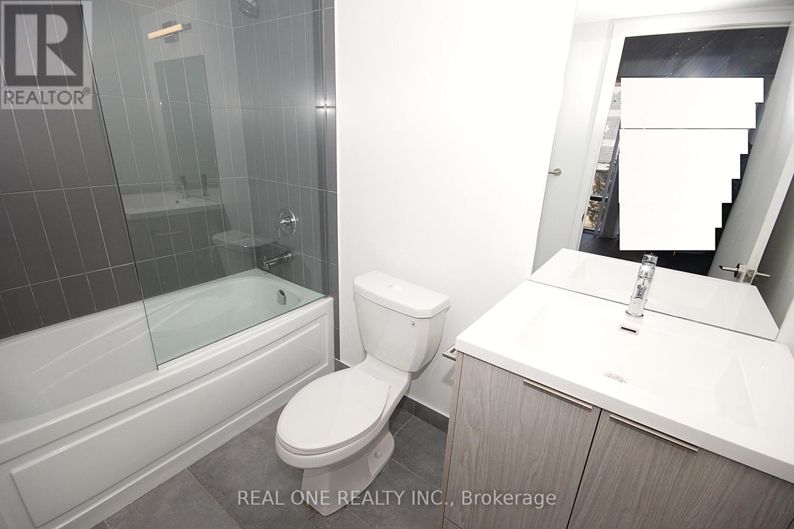 216 - 60 Shuter Street Property Photo 15