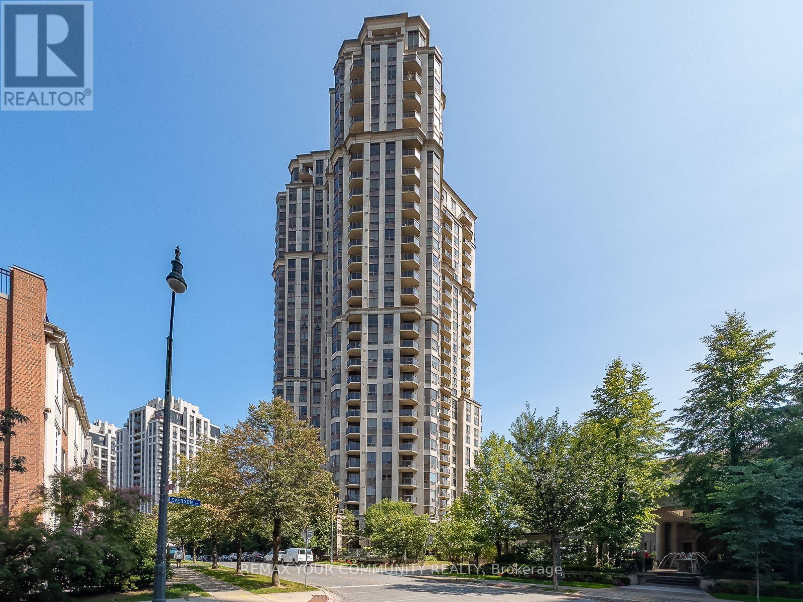 318 - 80 Harrison Garden Boulevard Property Photo 1
