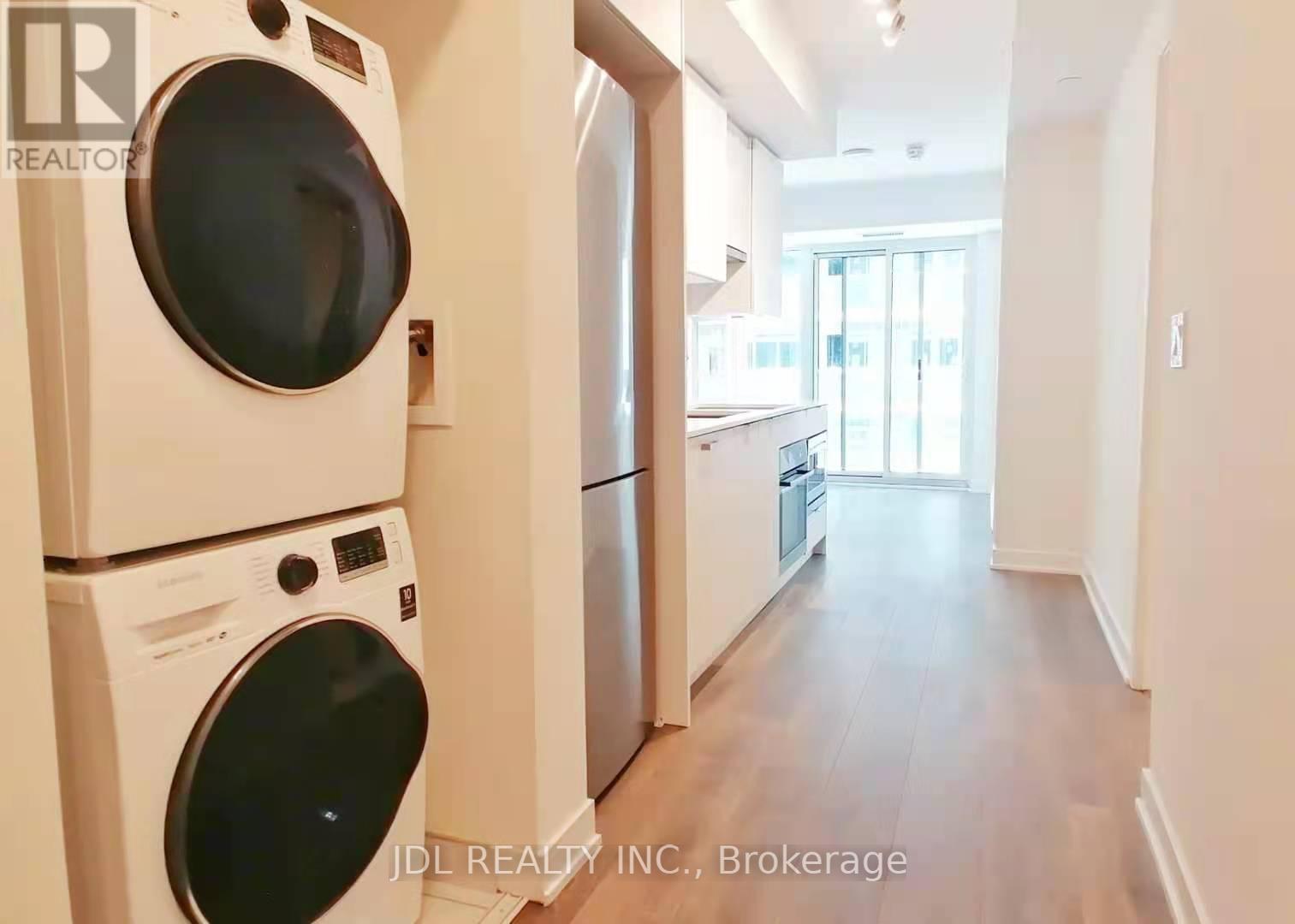 3008 - 99 Broadway Avenue Property Photo 1