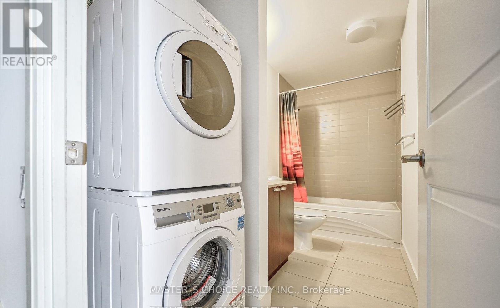 2707 - 23 Sheppard Avenue E Property Photo 9