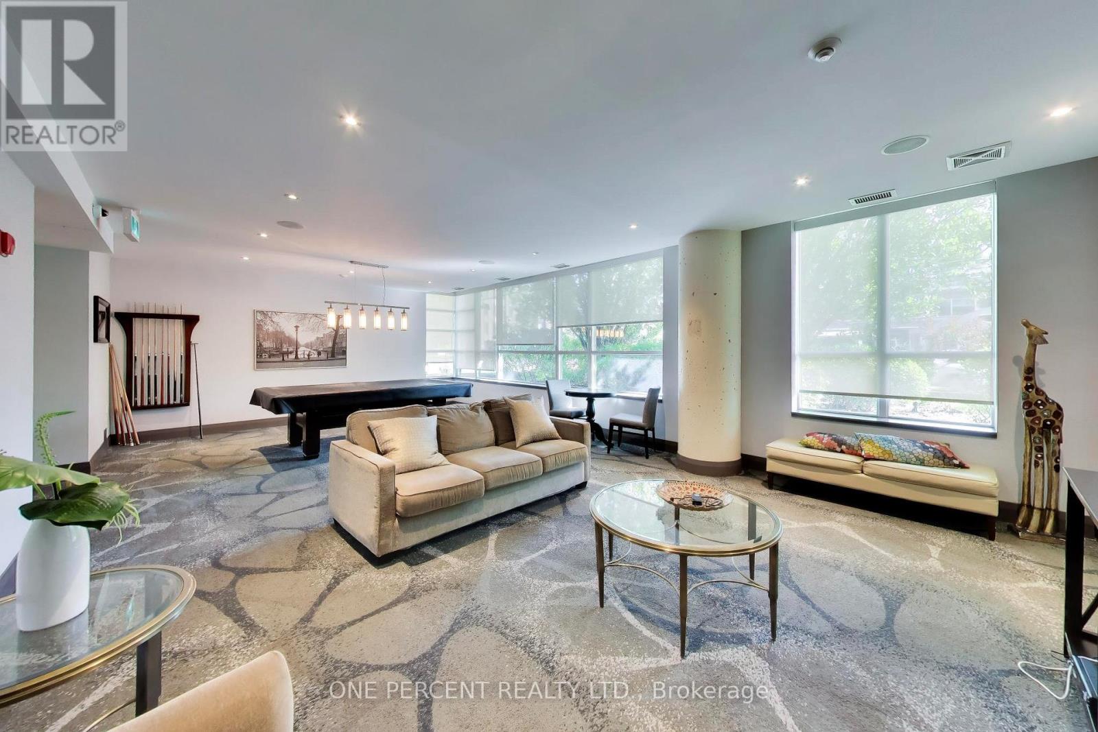 109 - 3840 Bathurst Street Property Photo 26