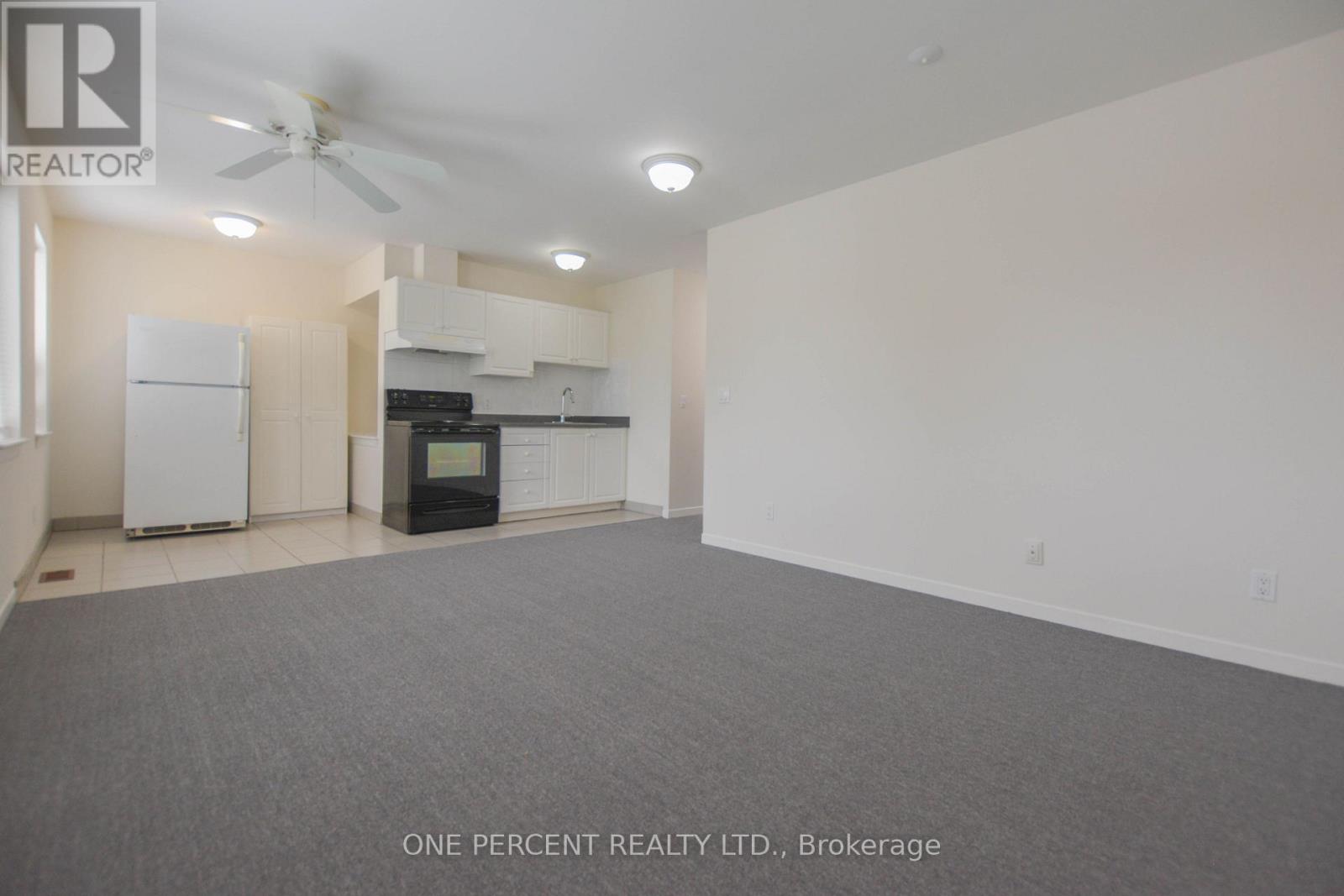 204 Sheppard Avenue W Property Photo 20