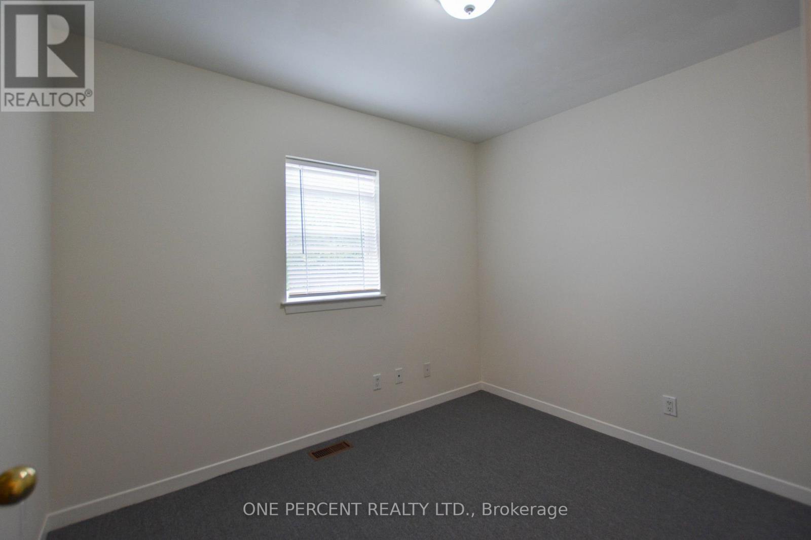 204 Sheppard Avenue W Property Photo 28