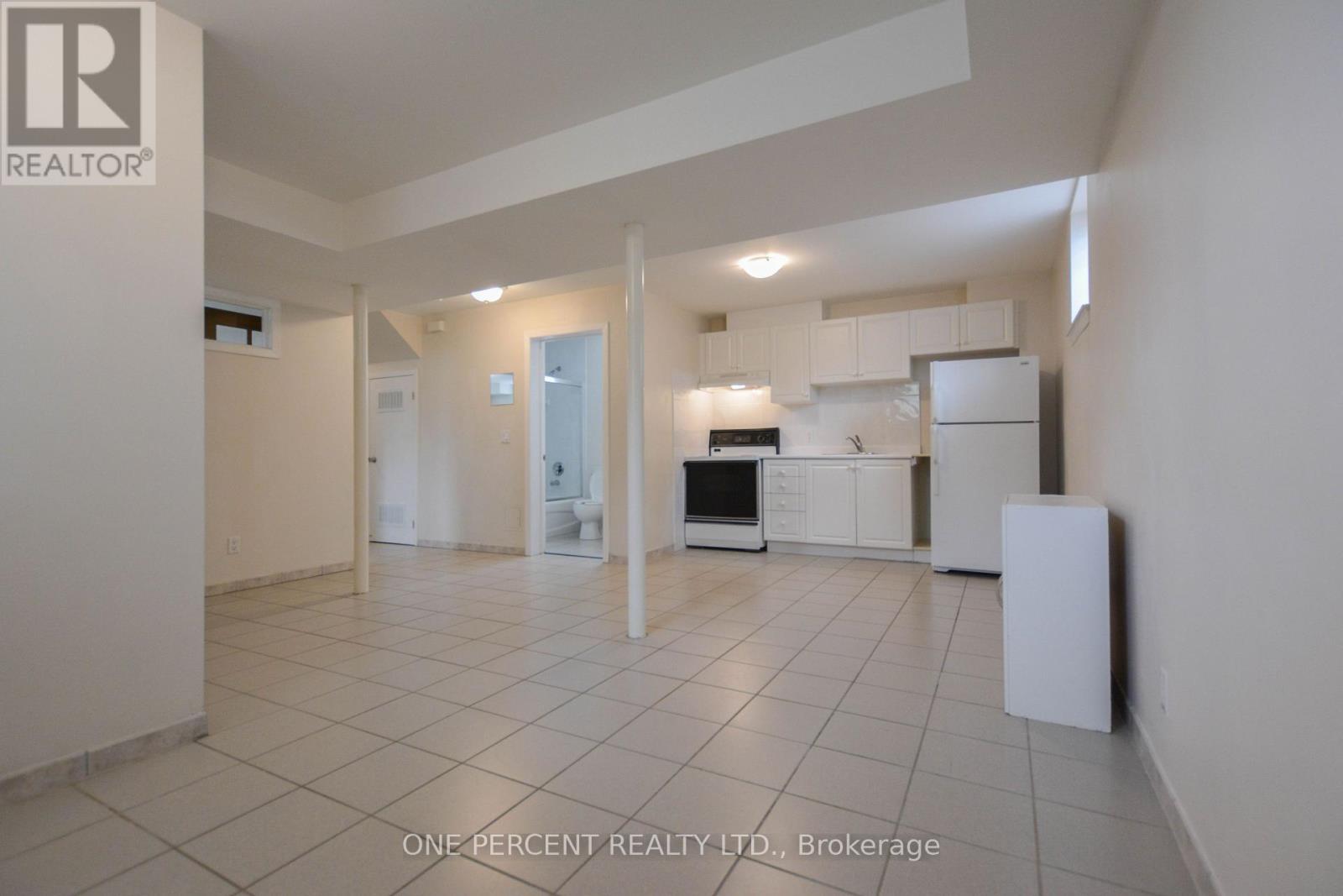 204 Sheppard Avenue W Property Photo 37