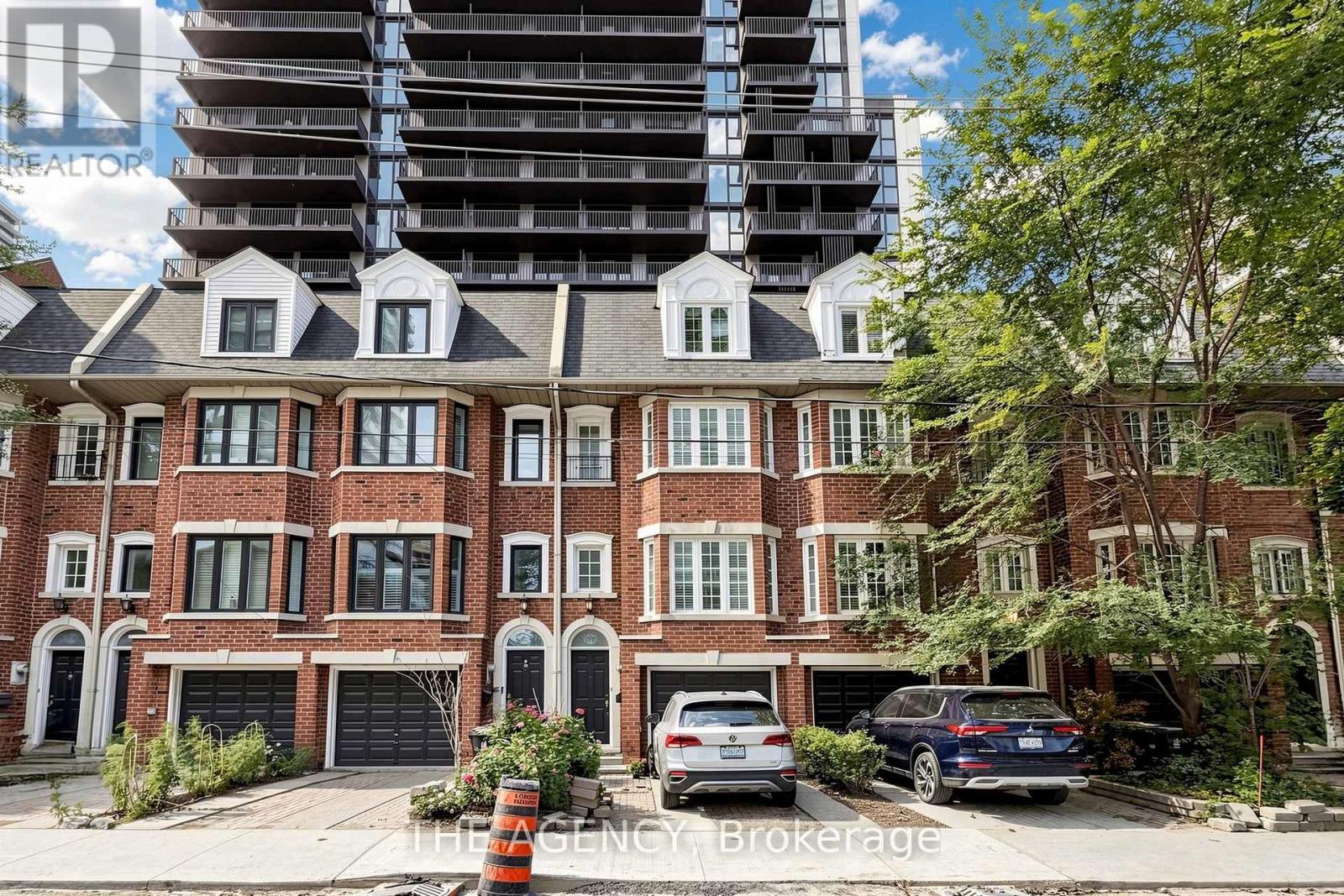 272 Redpath Avenue Property Photo 1