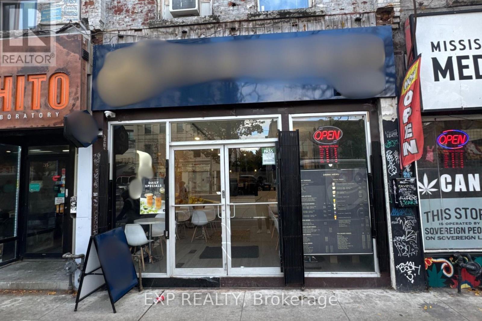287 COLLEGE STREET Property Photo 1