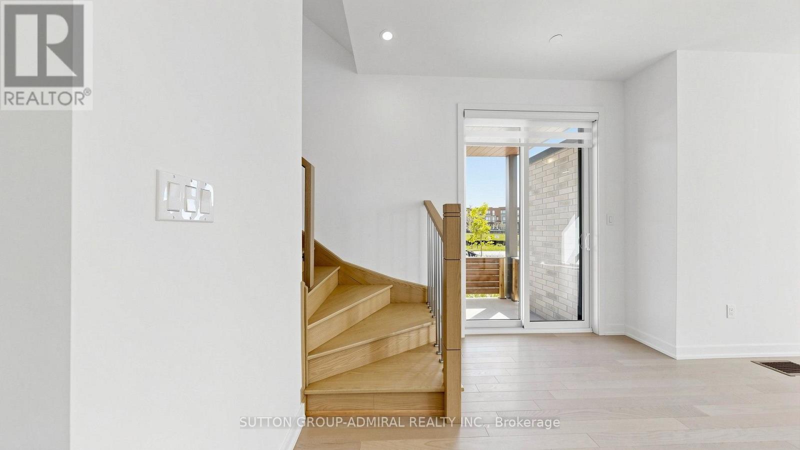 1 - 70 Green Gardens Boulevard Property Photo 16