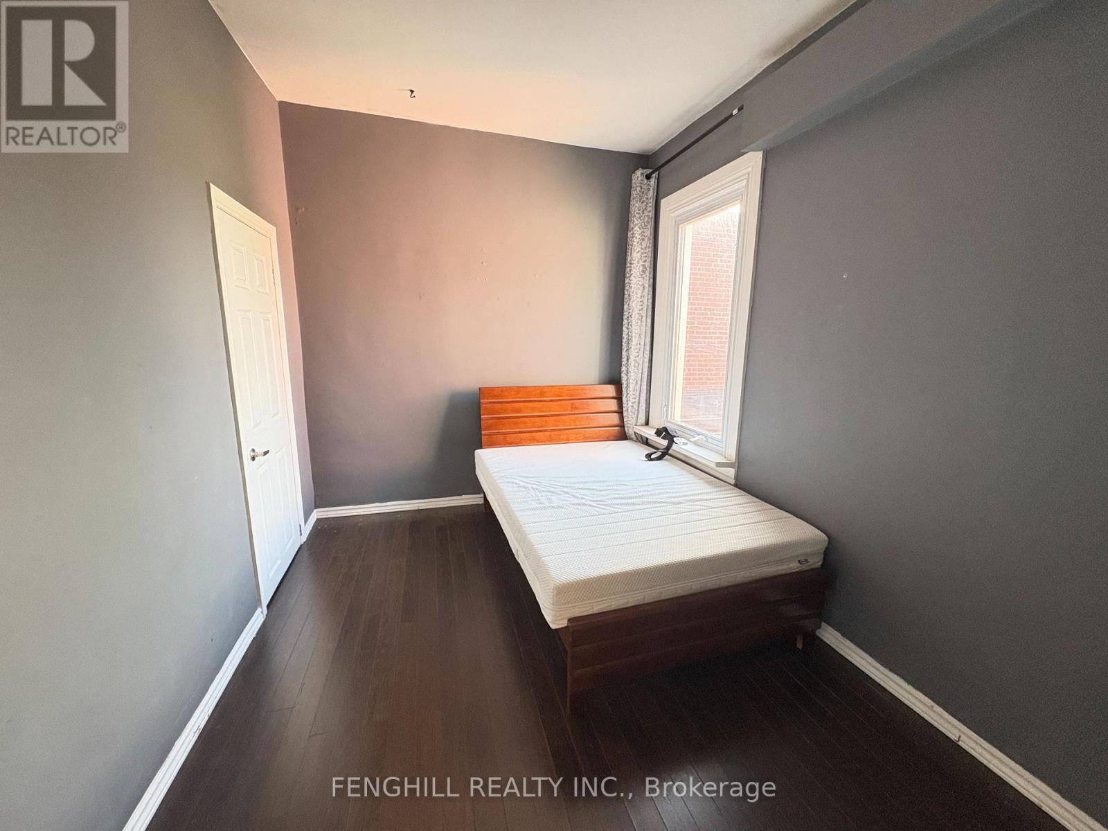 270 CLINTON (UPPER LEVEL) STREET Property Photo 1