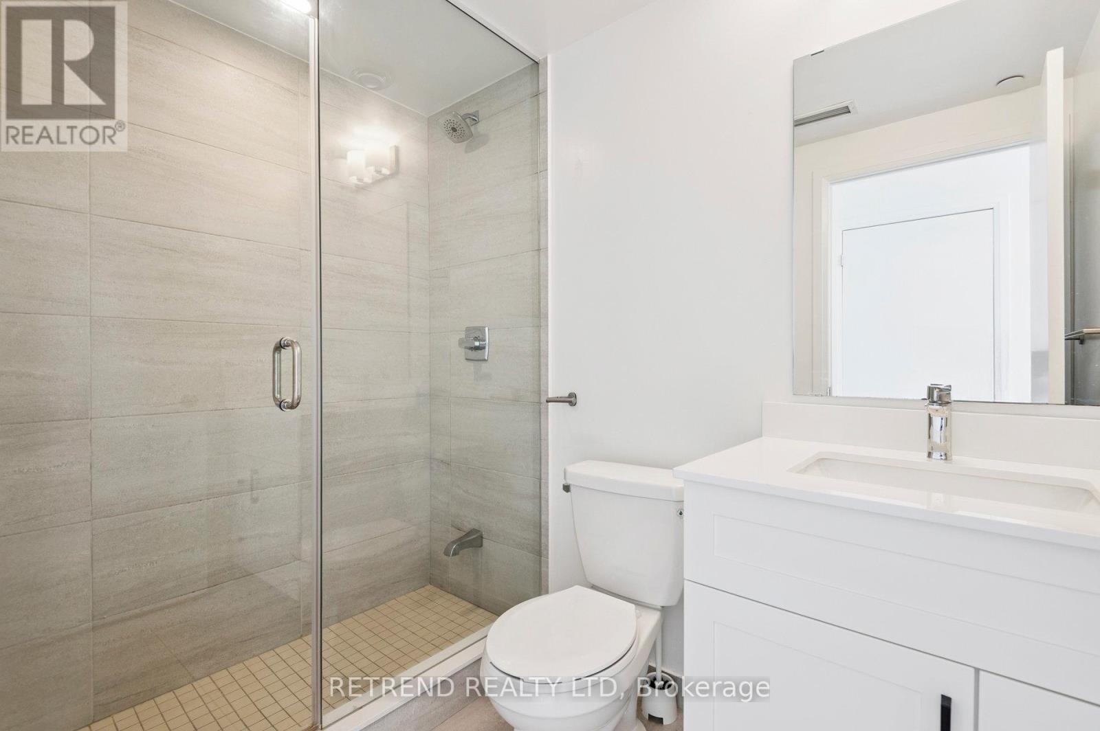 908 - 77 Mutual Street Property Photo 24