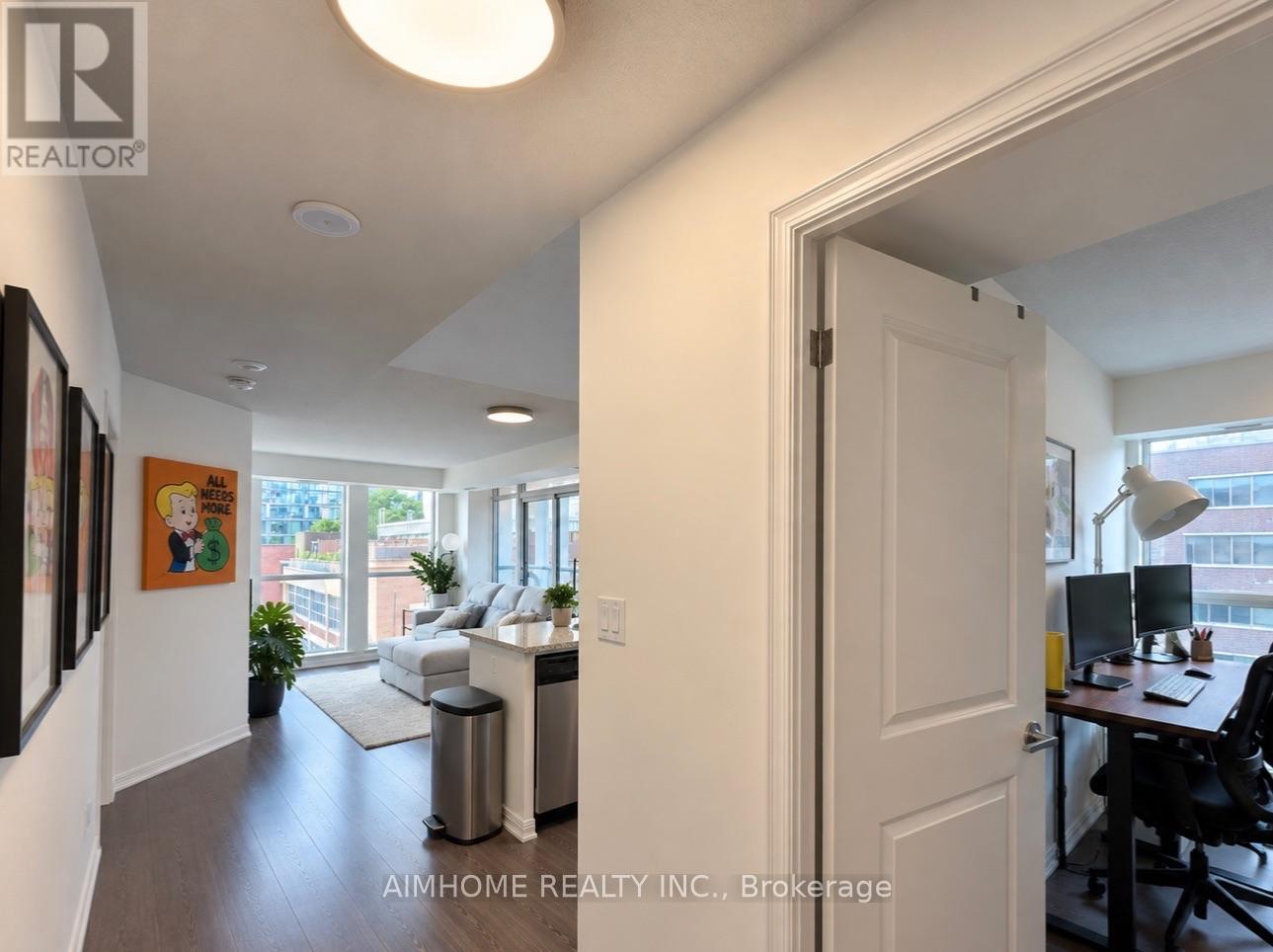 706 - 400 Adelaide Street E Property Photo 10