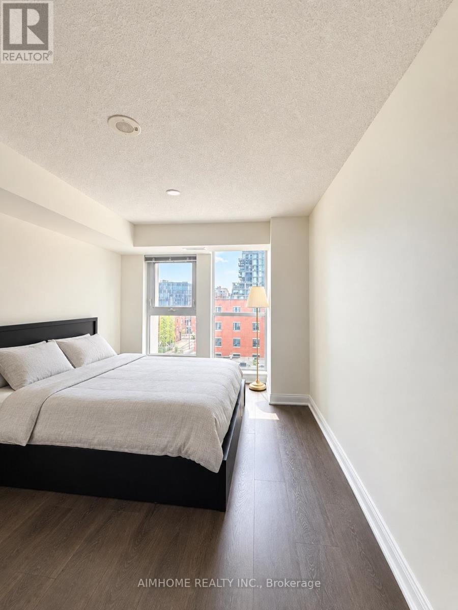 706 - 400 Adelaide Street E Property Photo 14