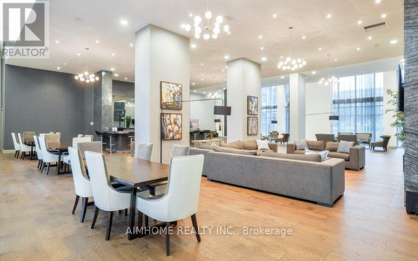 706 - 400 Adelaide Street E Property Photo 23