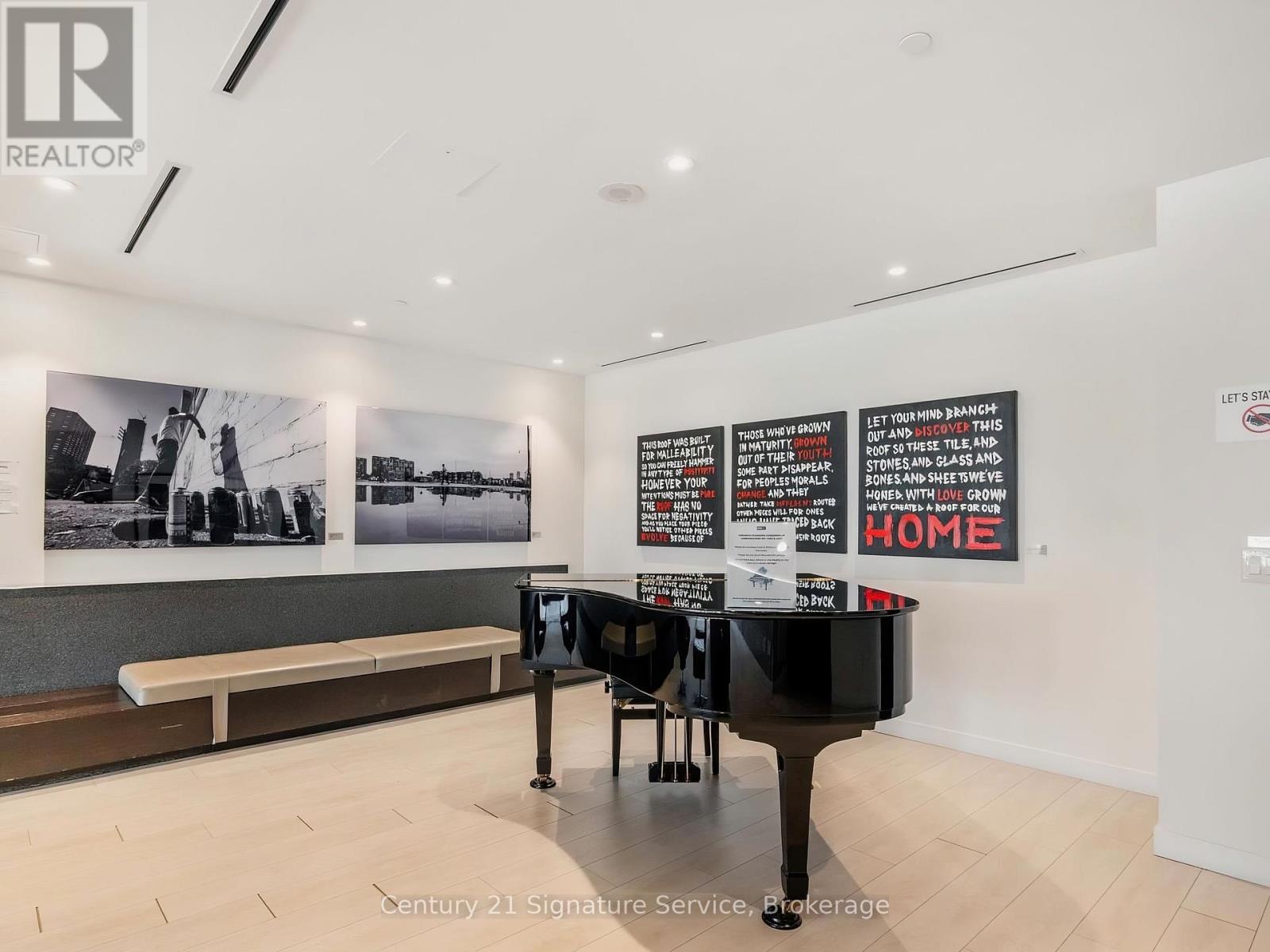 408 - 55 Regent Park Boulevard Property Photo 27