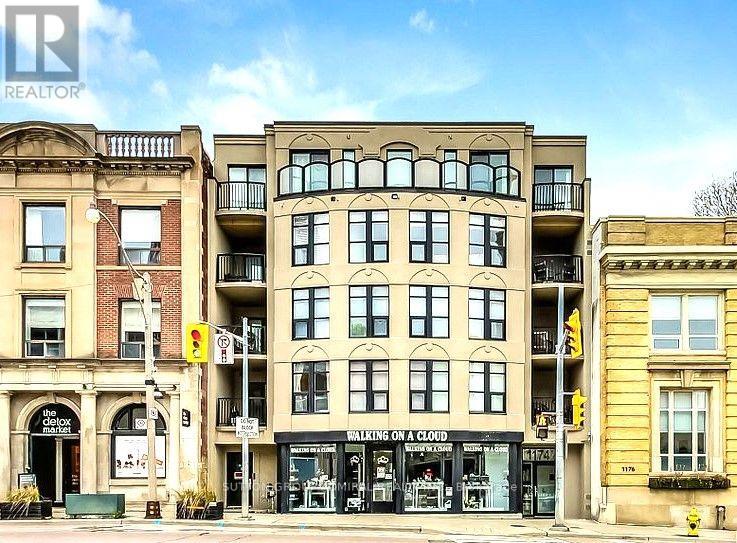 301 - 1174 Yonge Street Property Photo 1