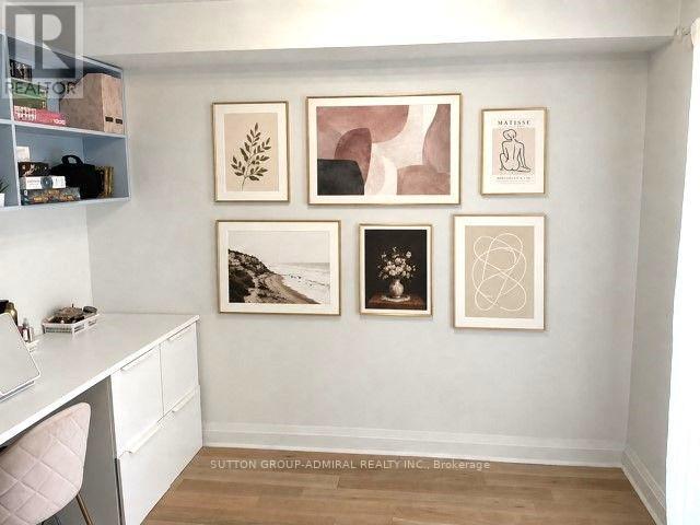 301 - 1174 Yonge Street Property Photo 13