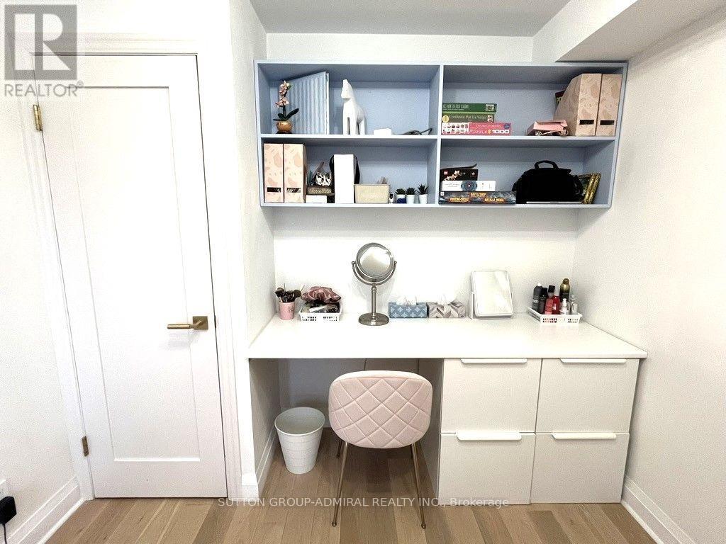 301 - 1174 Yonge Street Property Photo 14