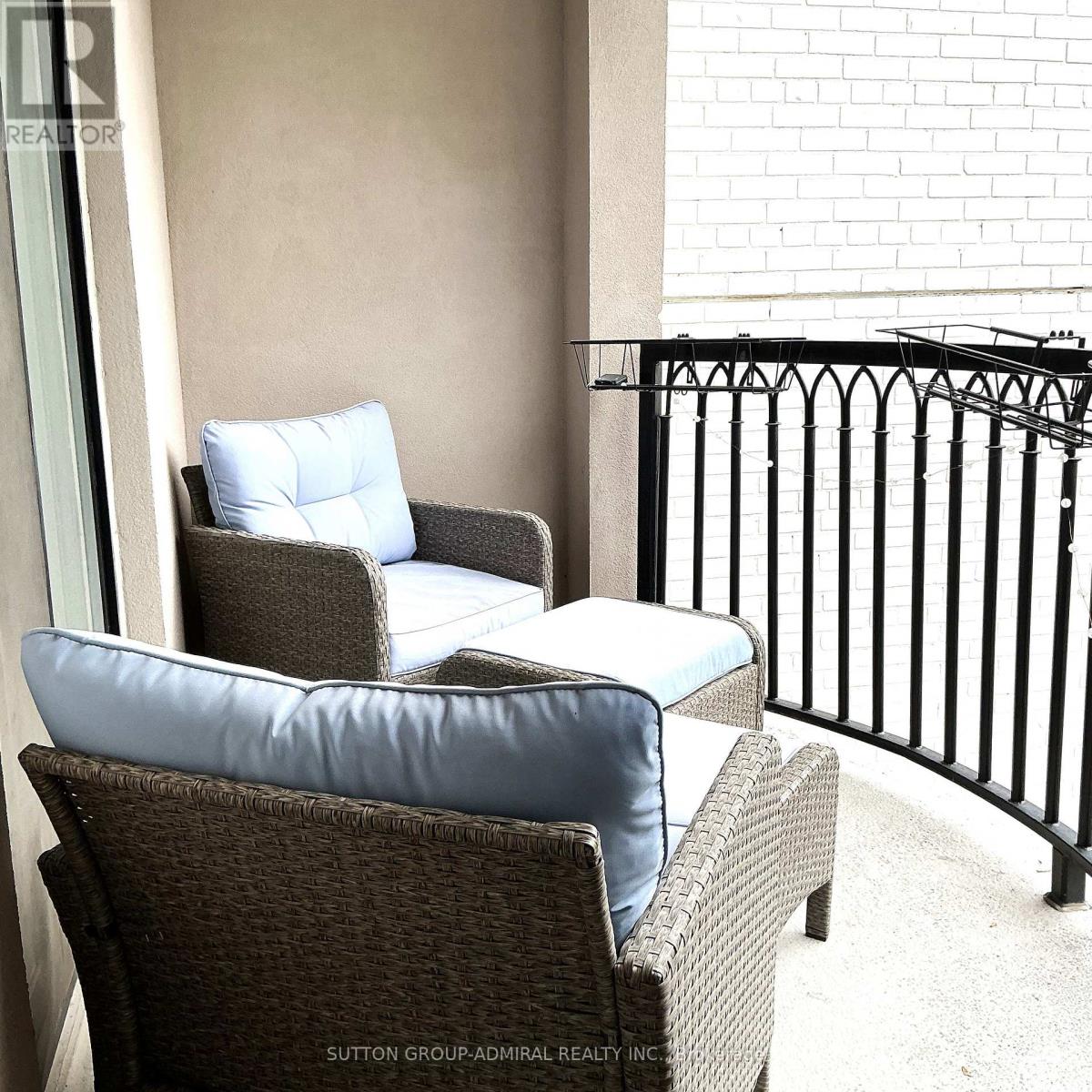 301 - 1174 Yonge Street Property Photo 18
