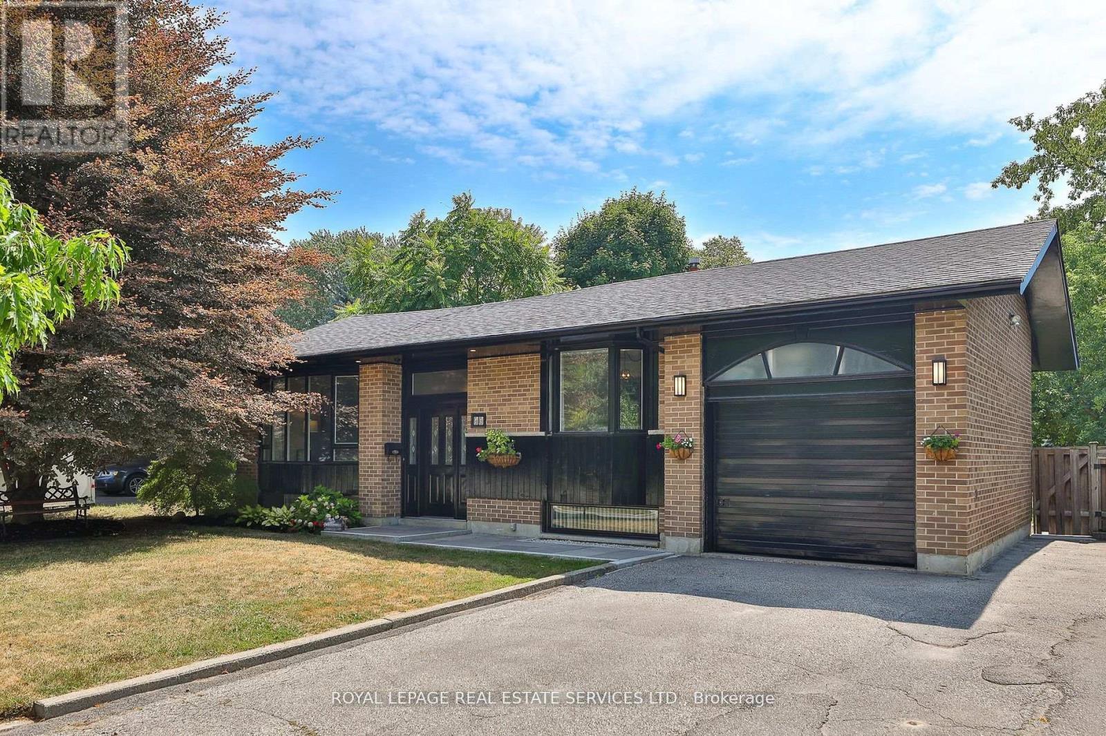 45 DOONAREE DRIVE Property Photo 1