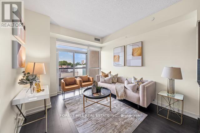 319 - 1603 Eglinton Avenue W Property Photo 4