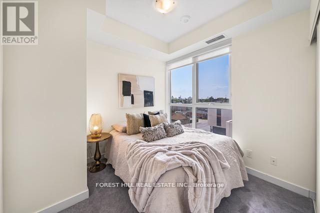 319 - 1603 Eglinton Avenue W Property Photo 14