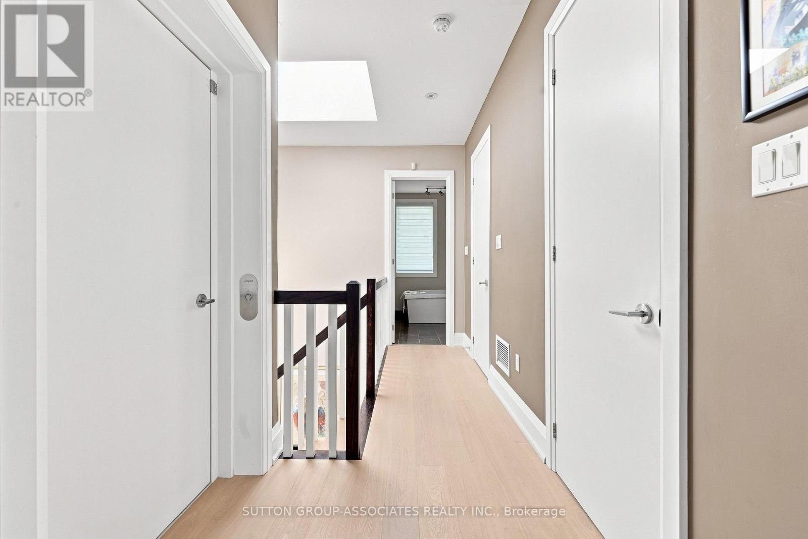 Th9 - 385 Brunswick Avenue Property Photo 25
