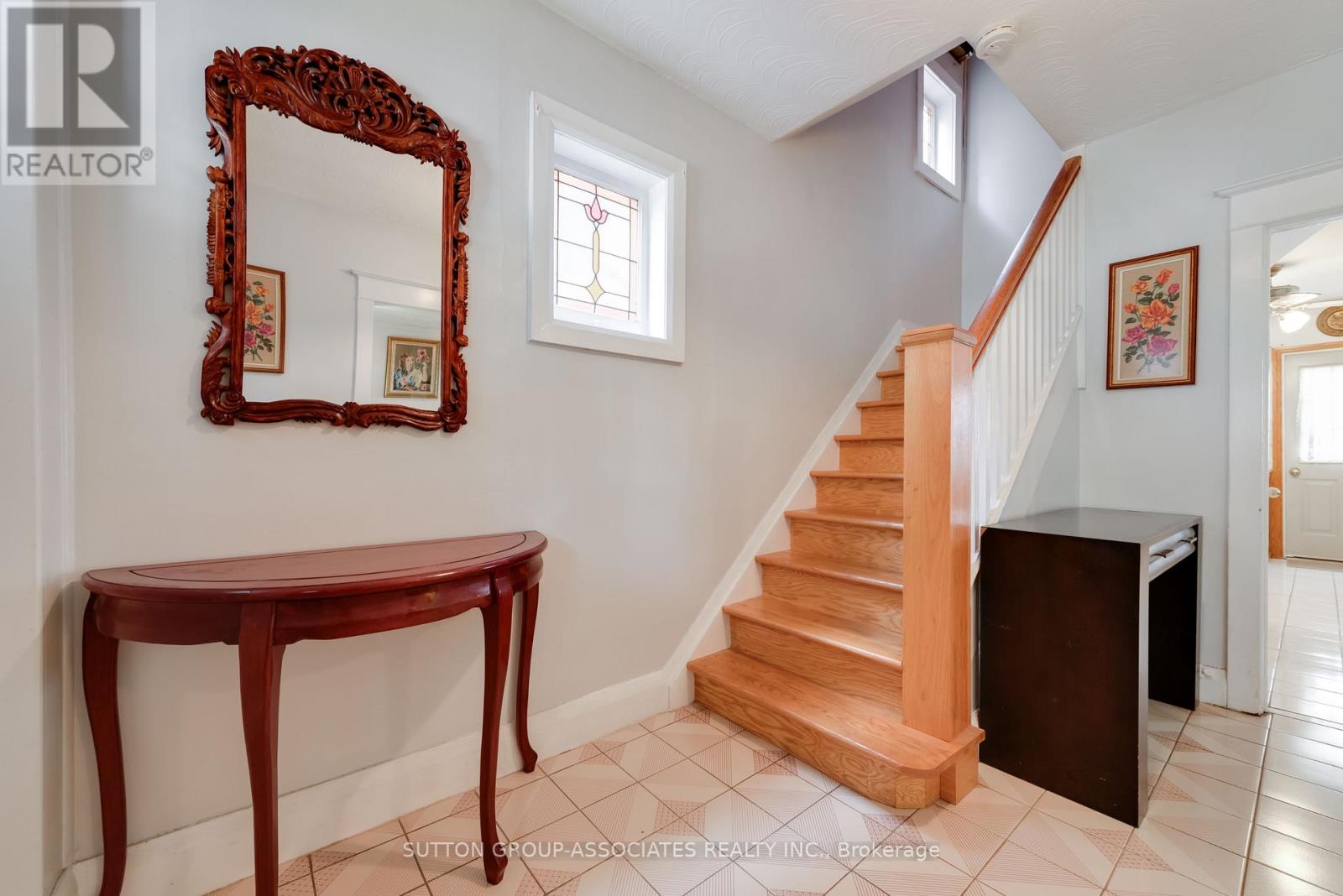 368 Glenholme Avenue Property Photo 2