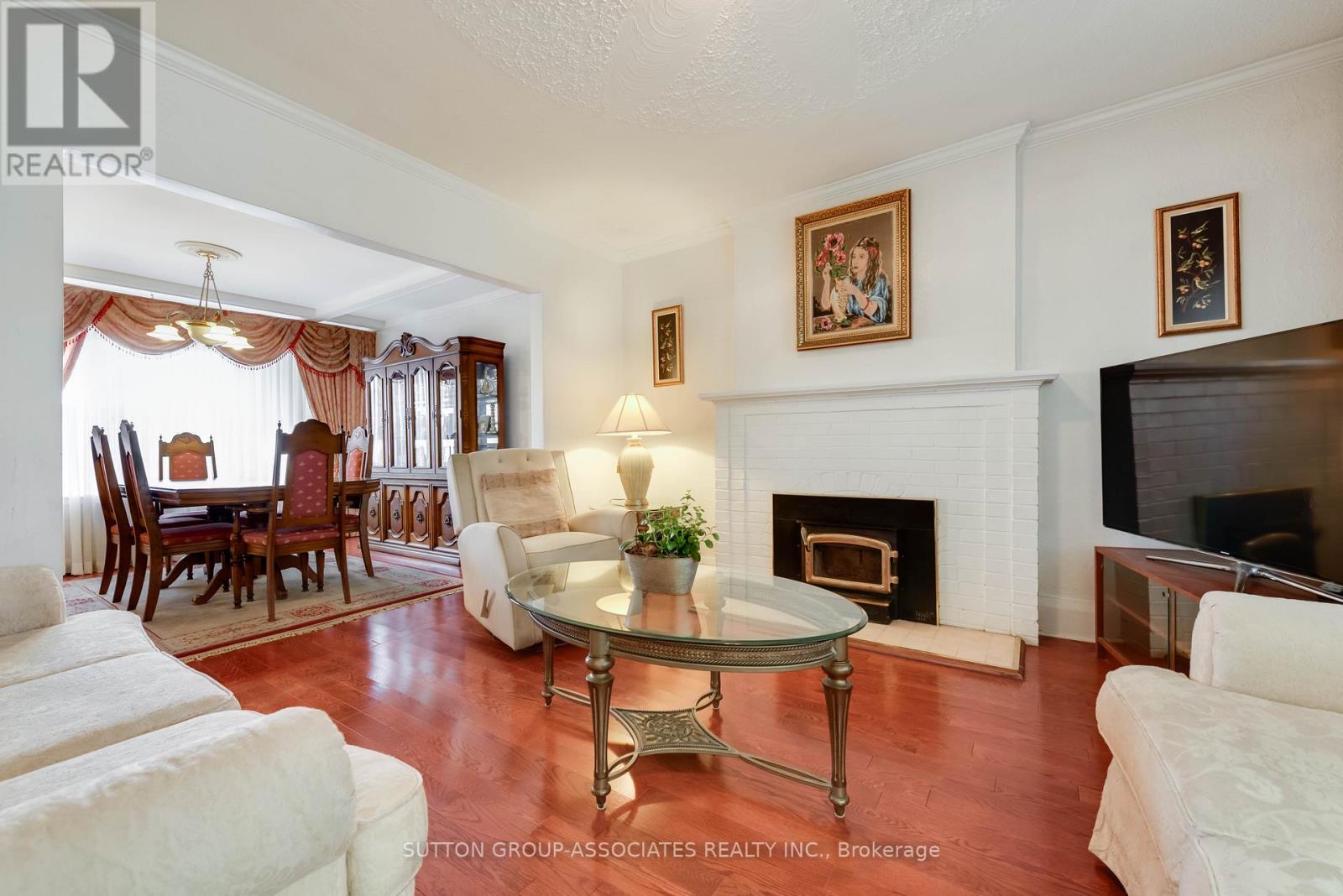 368 Glenholme Avenue Property Photo 4