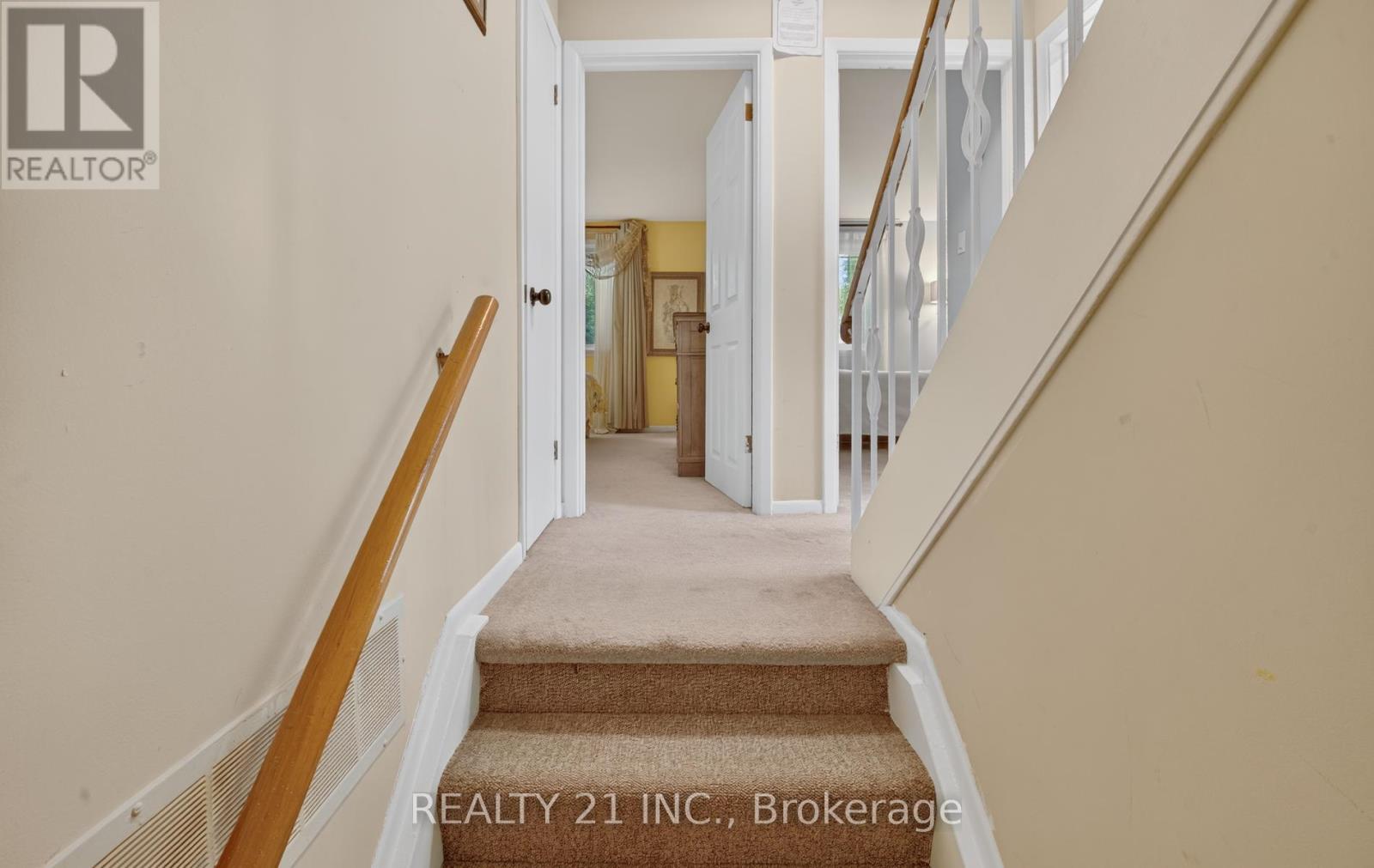 16 Baltray Crescent Property Photo 18