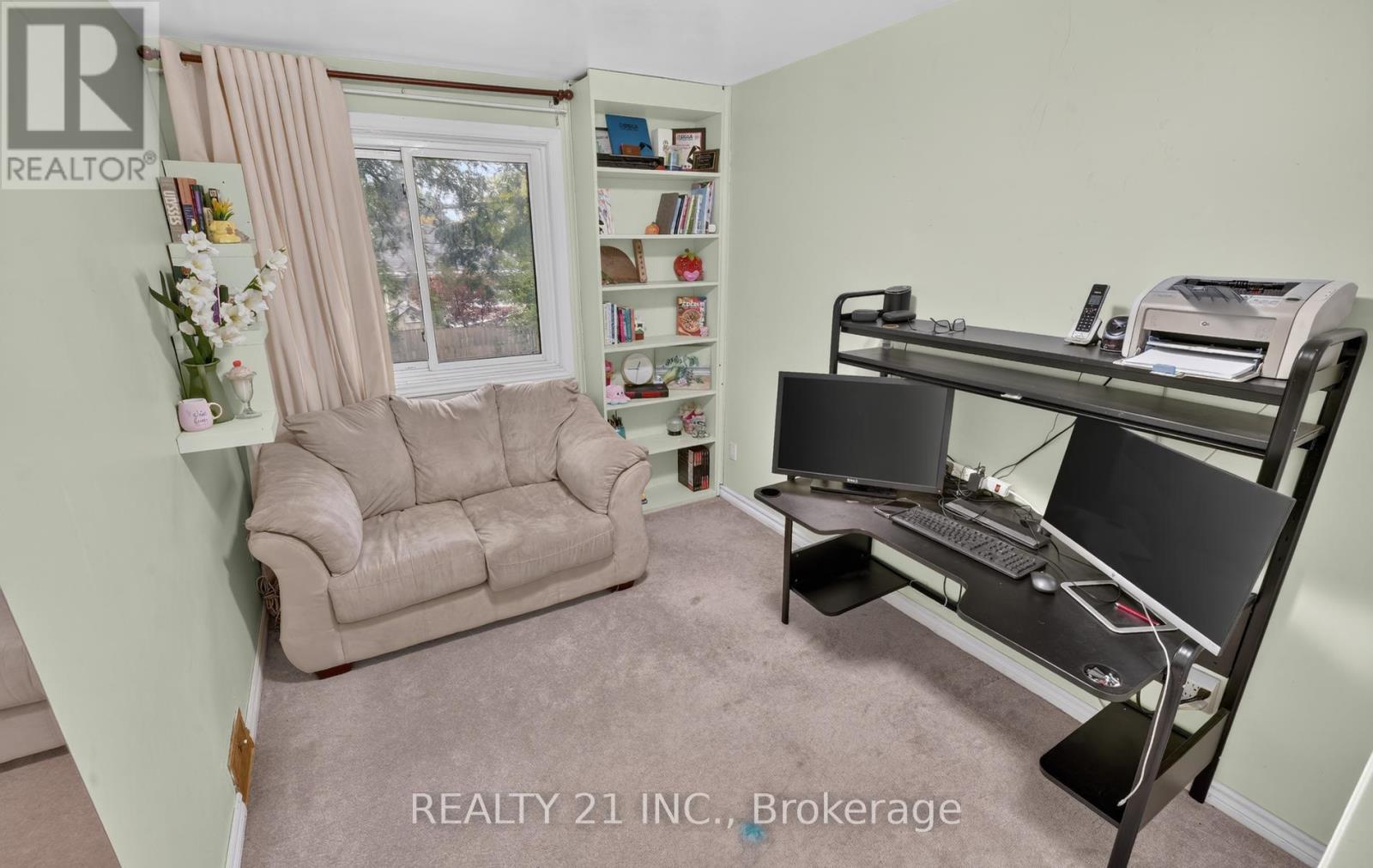 16 Baltray Crescent Property Photo 21