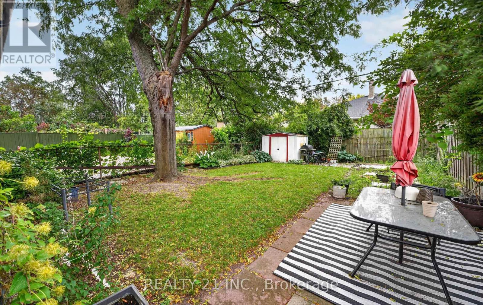 16 Baltray Crescent Property Photo 24