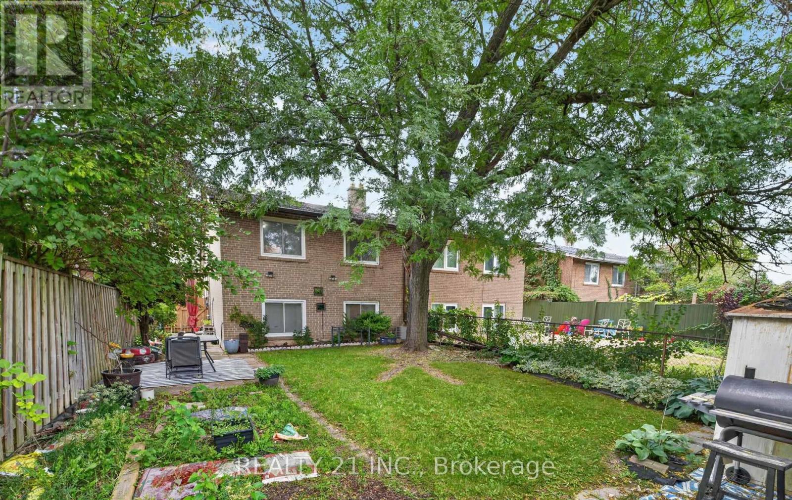 16 Baltray Crescent Property Photo 29