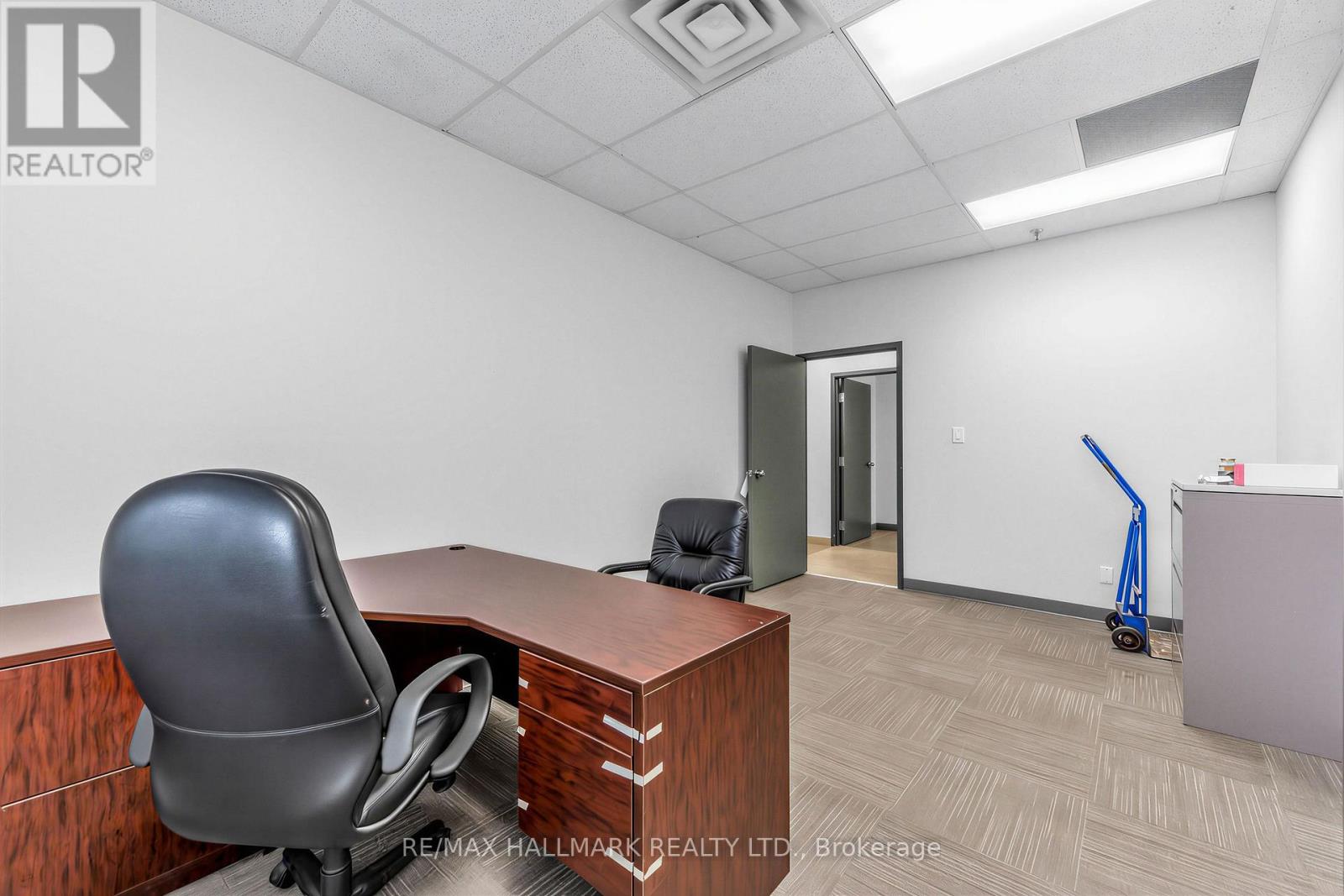 103 - 30 Kern Road Property Photo 26