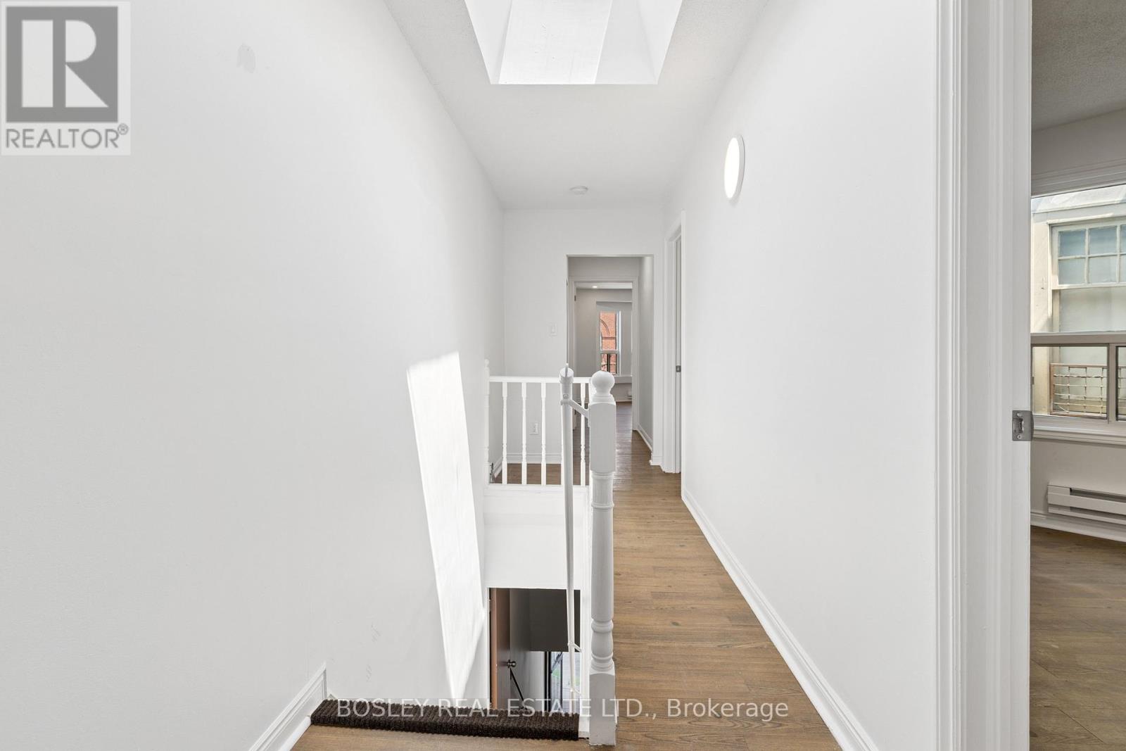 1167 Dundas Street W Property Photo 11