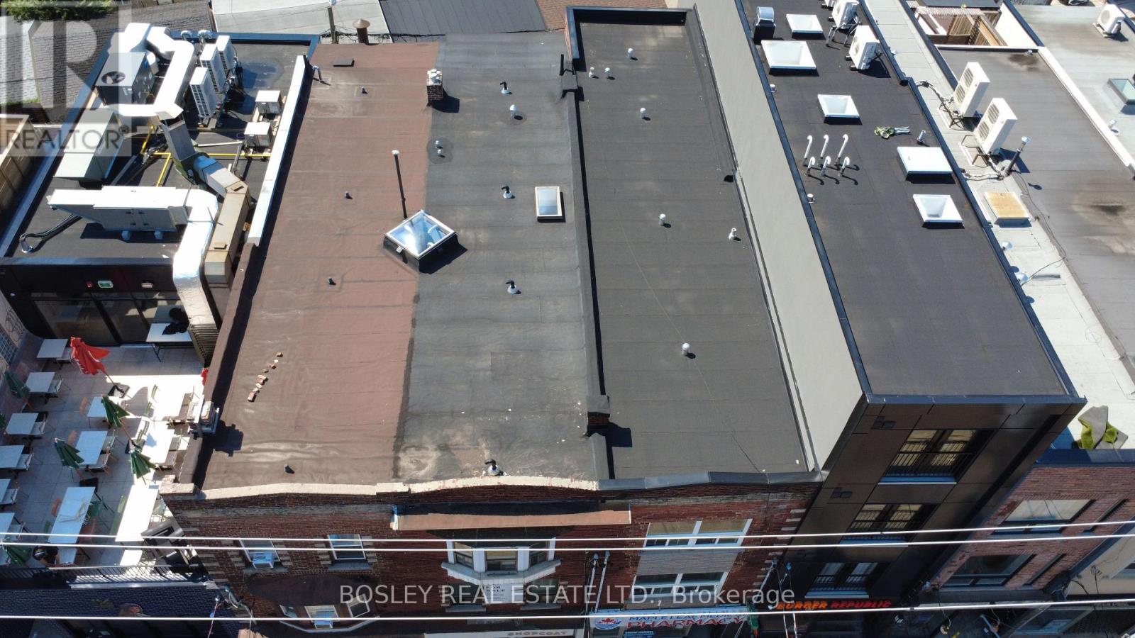 1167 Dundas Street W Property Photo 32