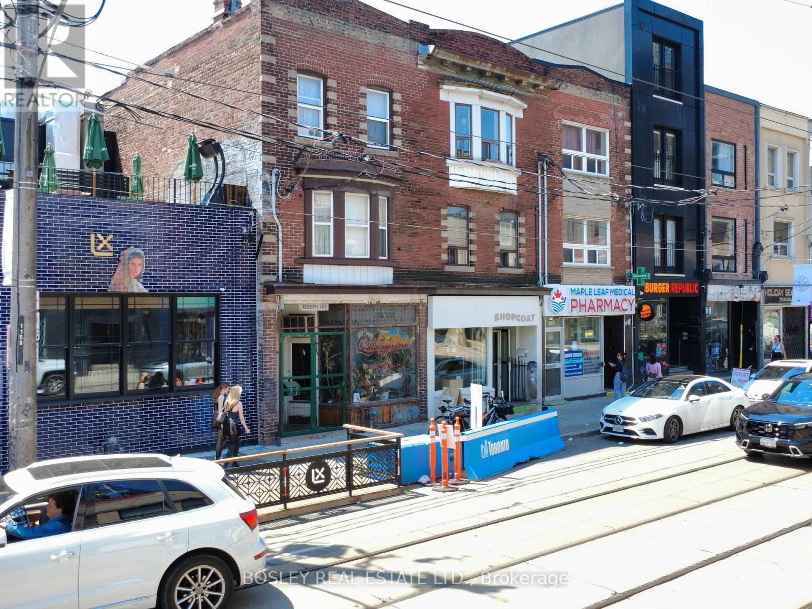 1167 Dundas Street W Property Photo 38