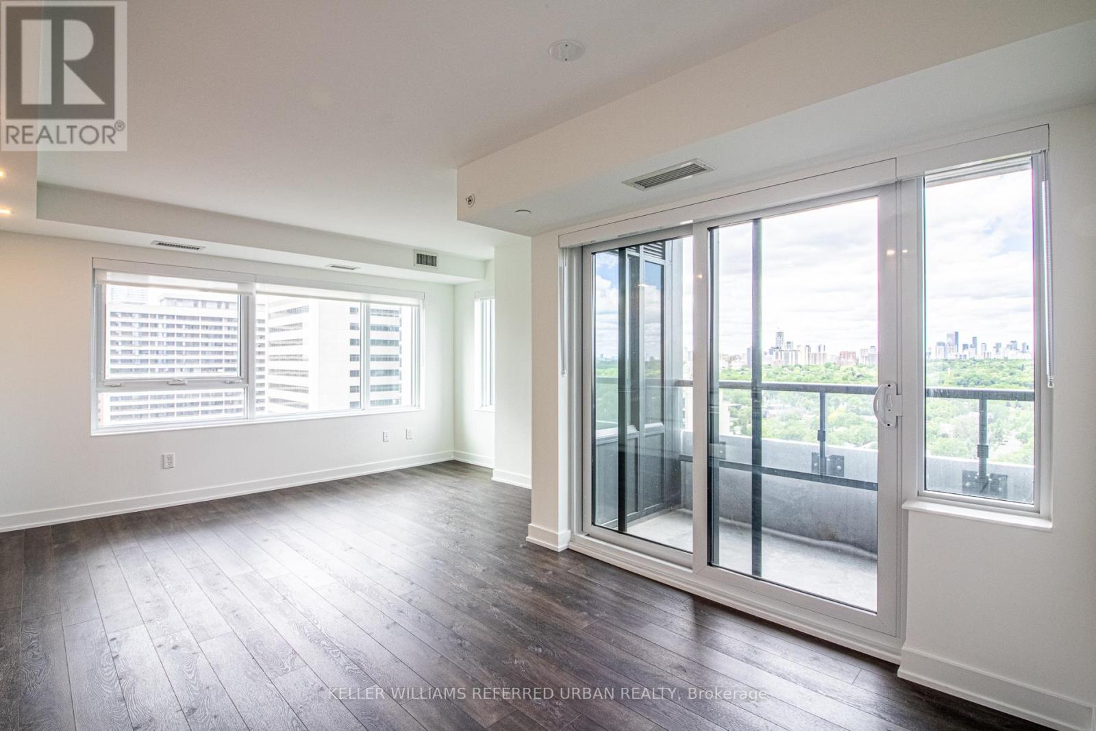 2104 - 609 Sherbourne Street Property Photo 19