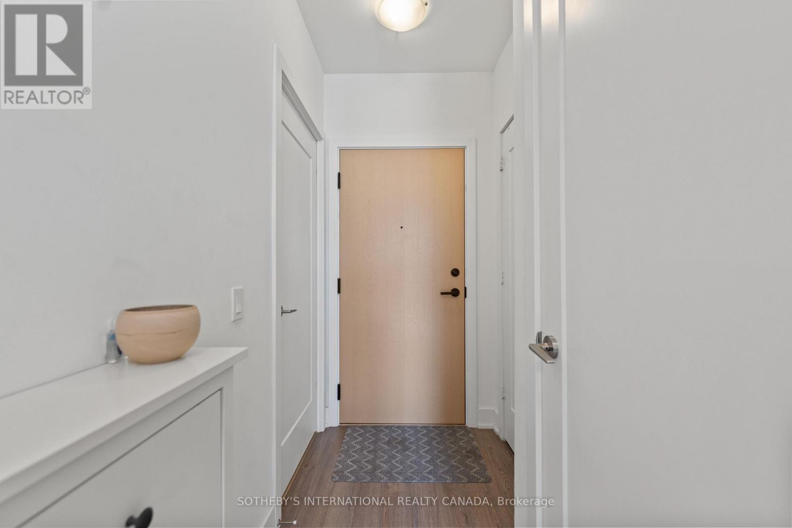412 - 1 Belsize Drive Property Photo 4
