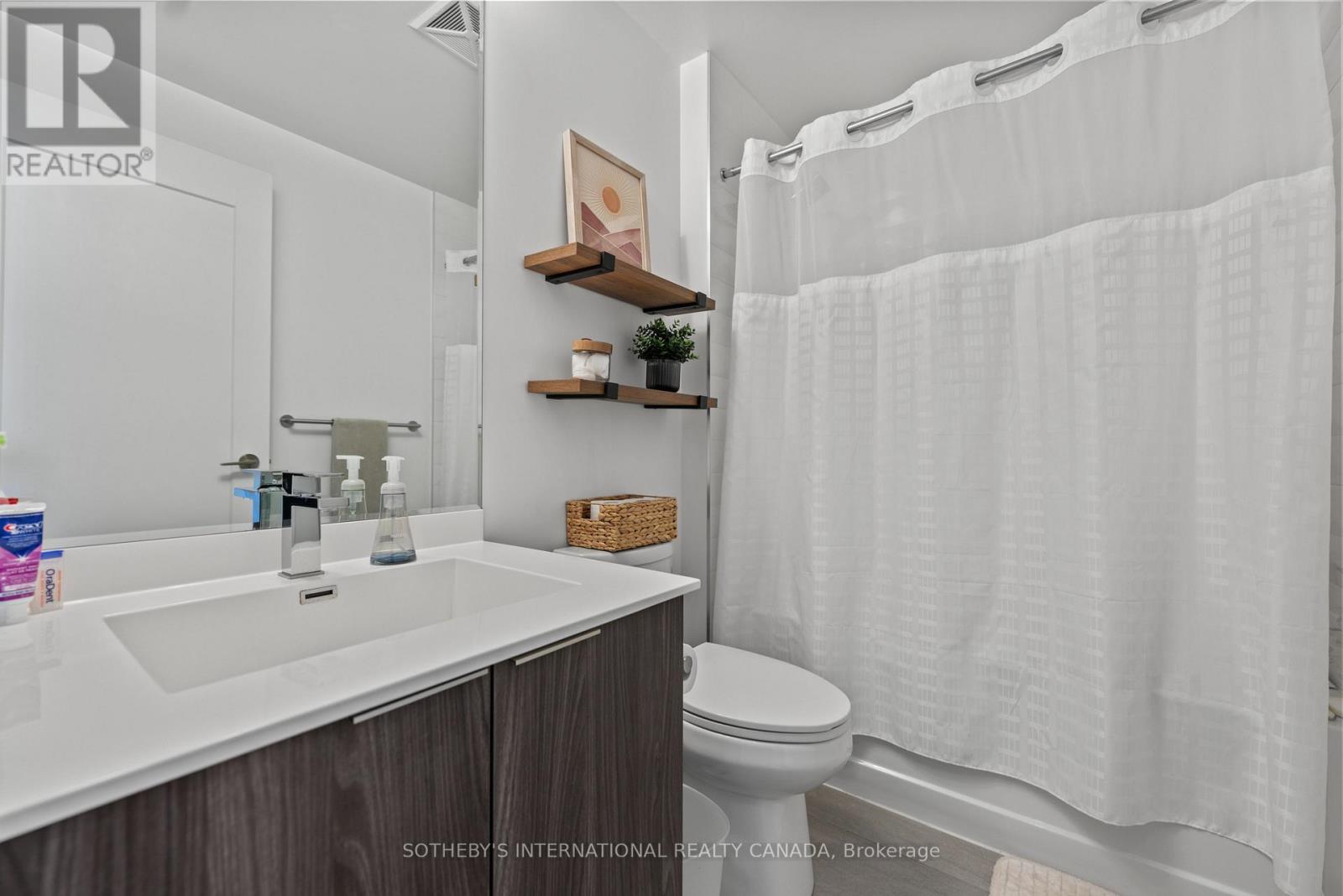 412 - 1 Belsize Drive Property Photo 10