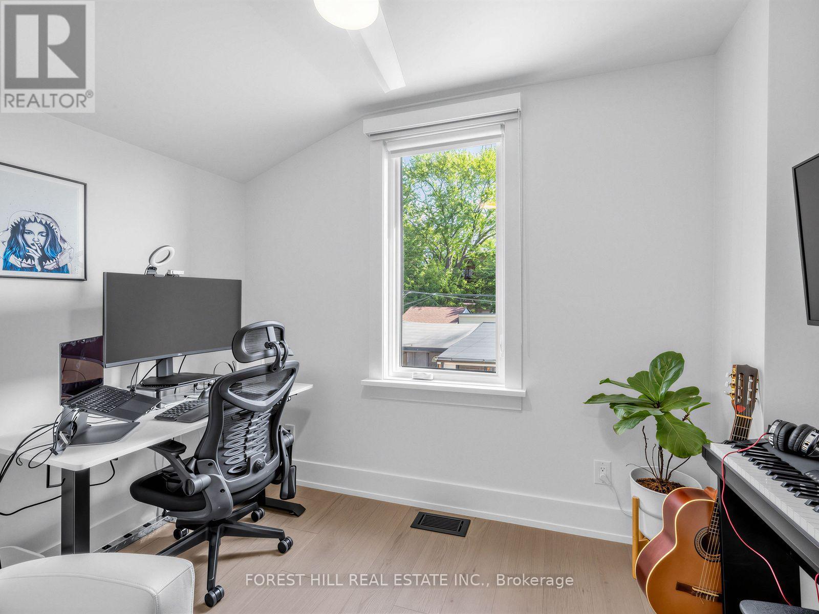 87 Palmerston Avenue Property Photo 24